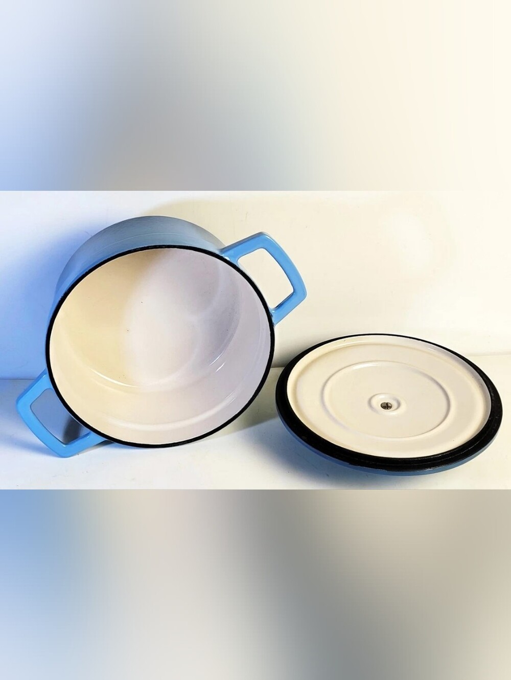 Martha Stewart Collection Enameled Cast Iron Round 2-Qt. Dutch Oven - Picture 2 of 3